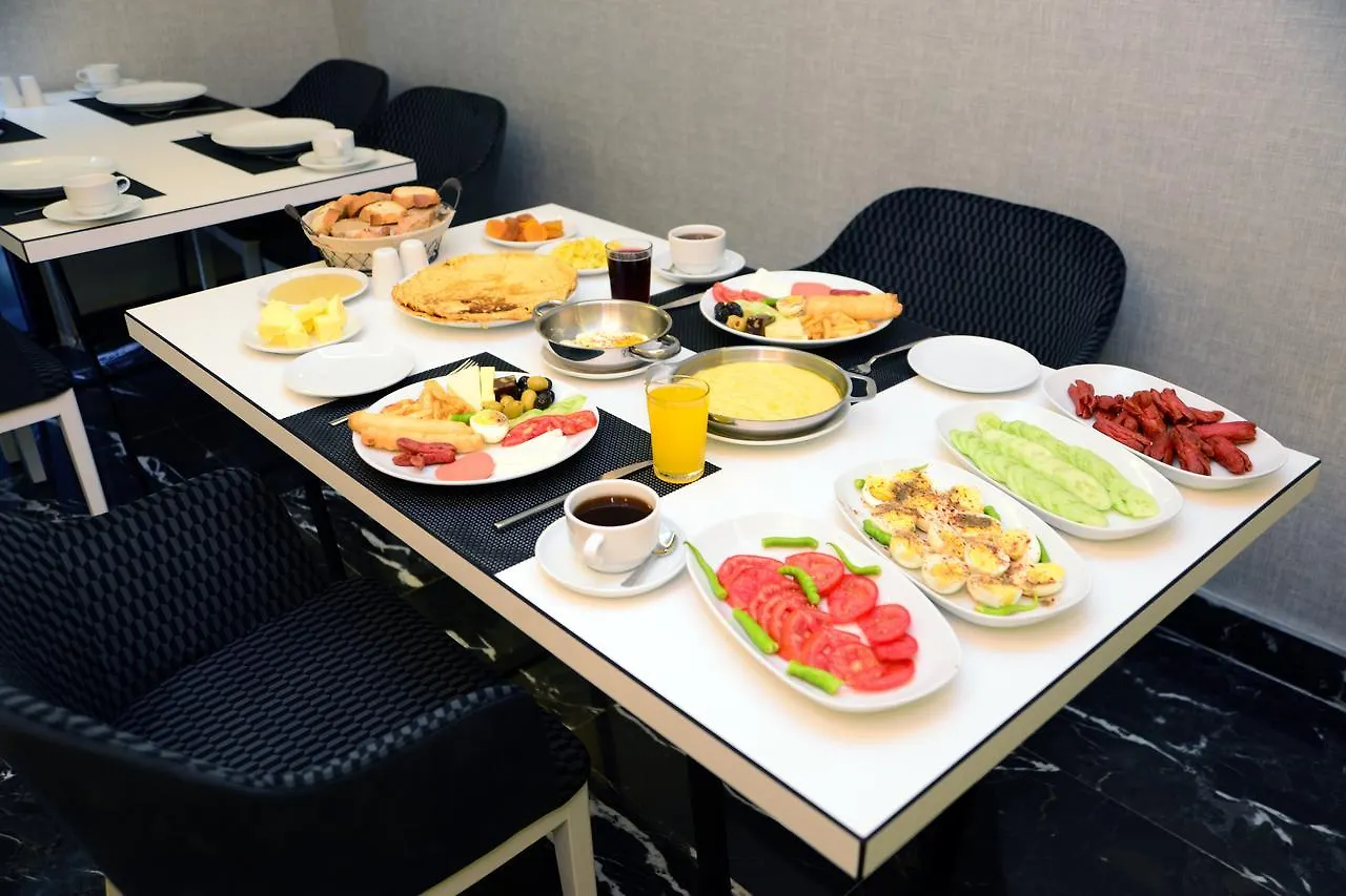Gardenya Suite Hotel Trabzon 3*,